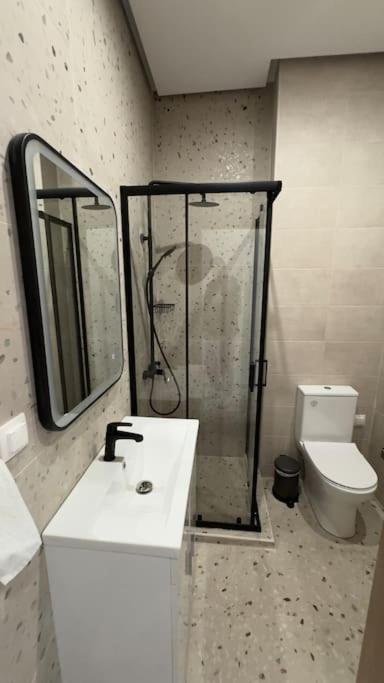 New Center Apartment Near Metro Atene Esterno foto