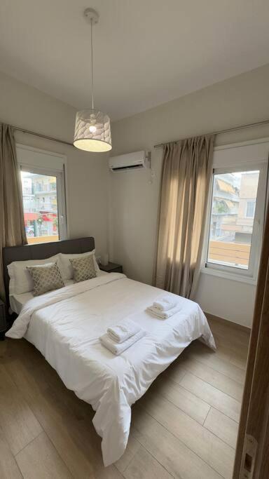 New Center Apartment Near Metro Atene Esterno foto