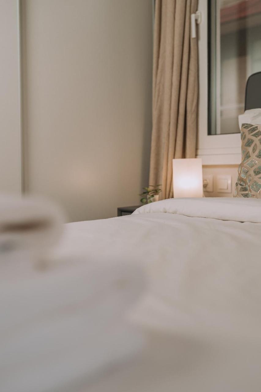 New Center Apartment Near Metro Atene Esterno foto